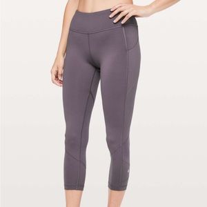 Lululemon Pace Rival Crop *22"
Size 10